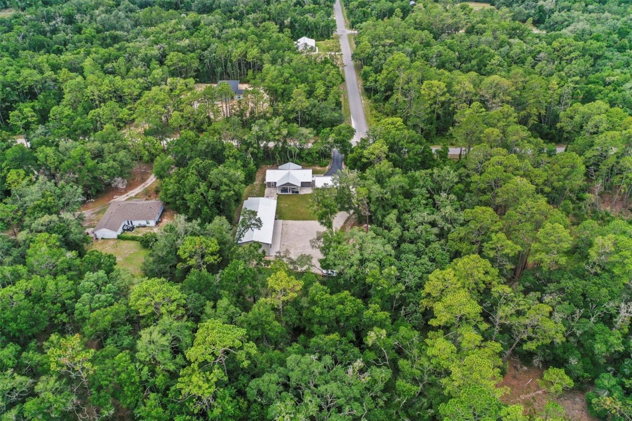 7218 Southeast Avenue , Webster, FL 33597 Photo