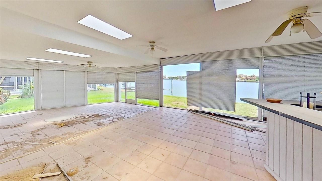 7962 9th Avenue S, Saint Petersburg, FL 33707 Photo