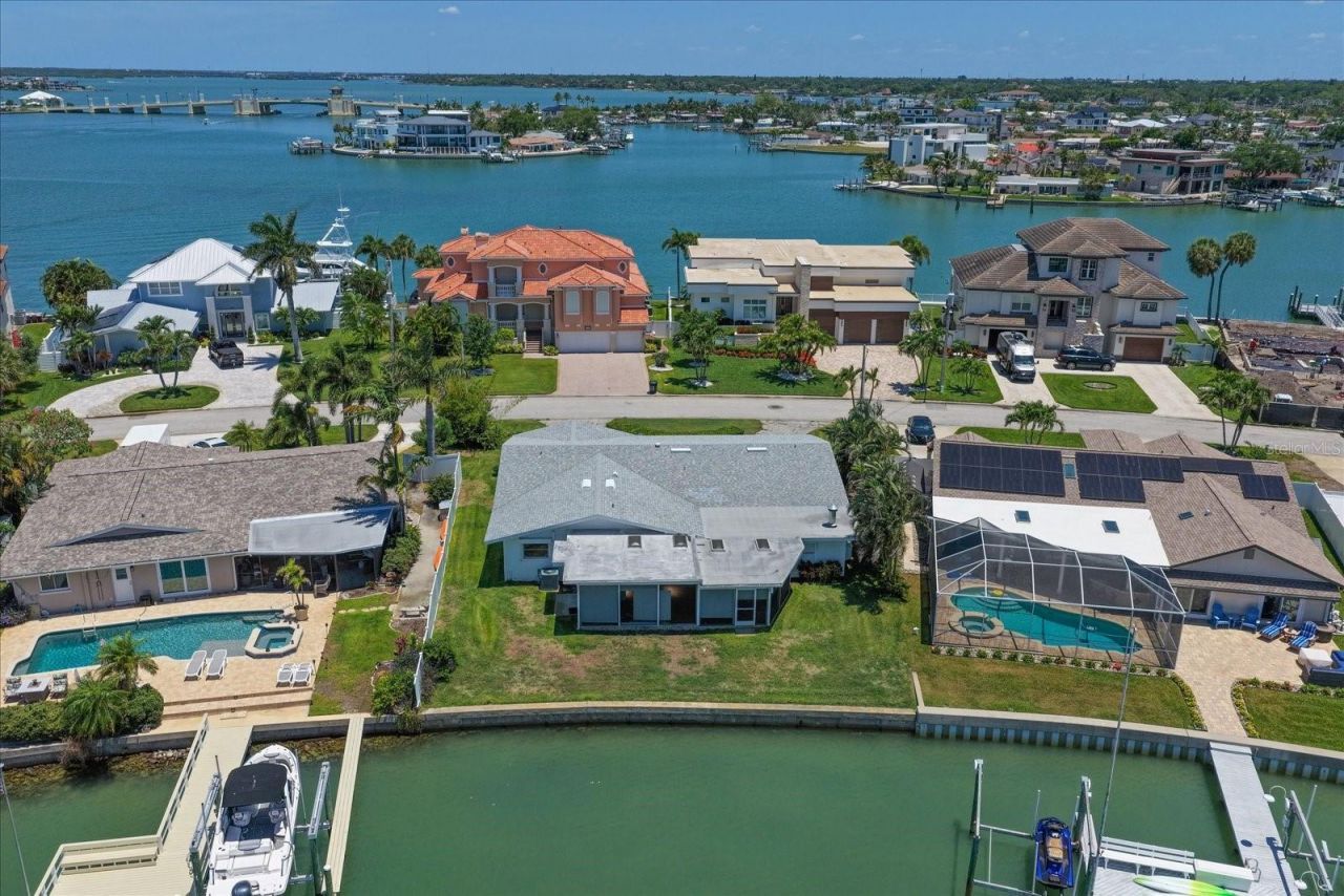 7962 9th Avenue S, Saint Petersburg, FL 33707 Photo