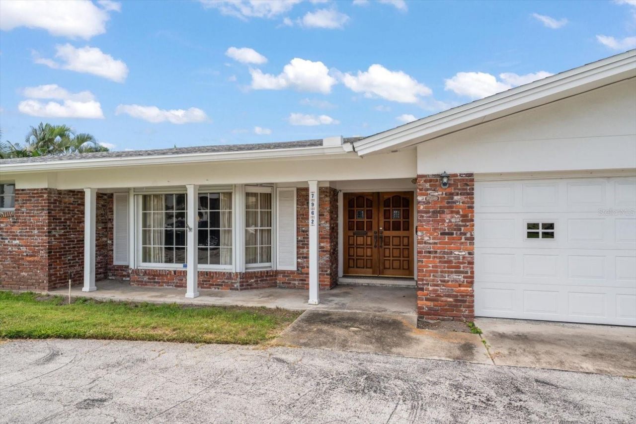 7962 9th Avenue S, Saint Petersburg, FL 33707 Photo
