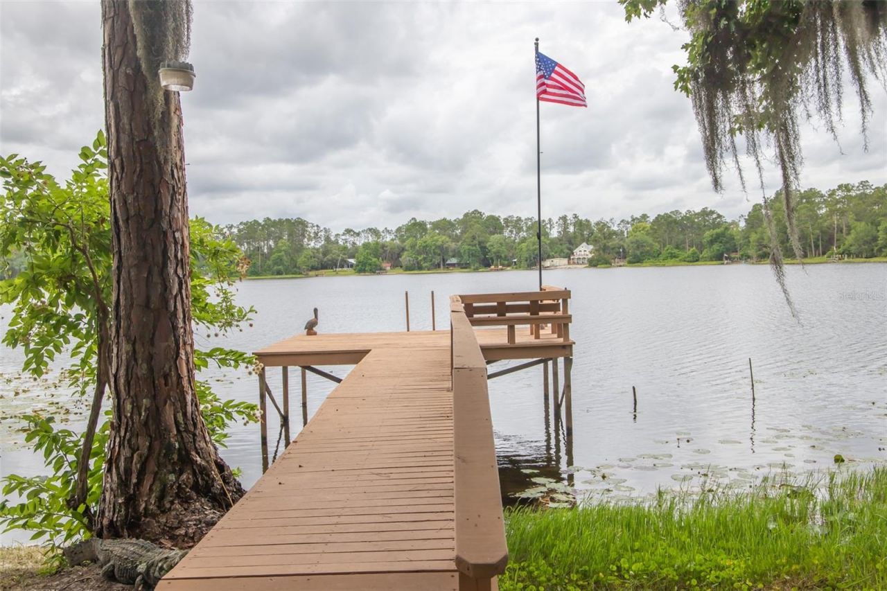 303 Riley Lake Drive , Hawthorne, FL 32640 Photo