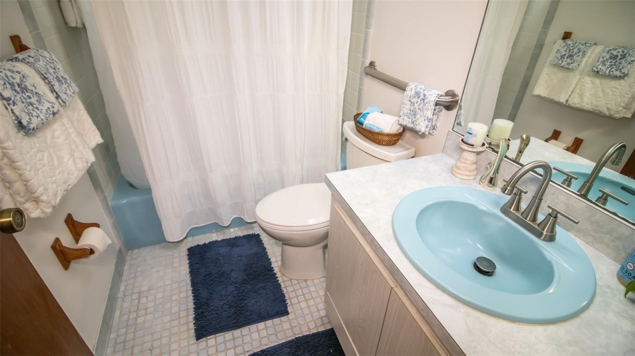 303 Riley Lake Drive , Hawthorne, FL 32640 Photo