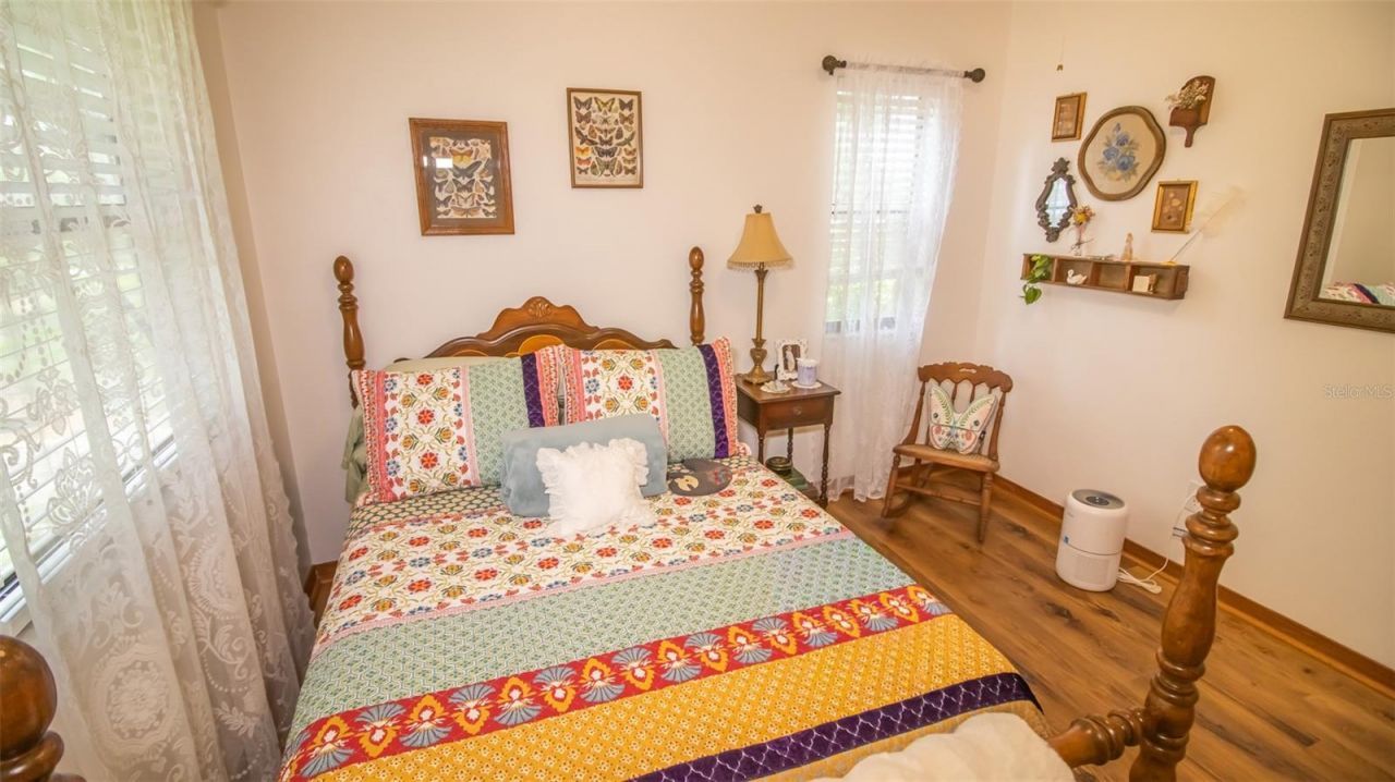 303 Riley Lake Drive , Hawthorne, FL 32640 Photo