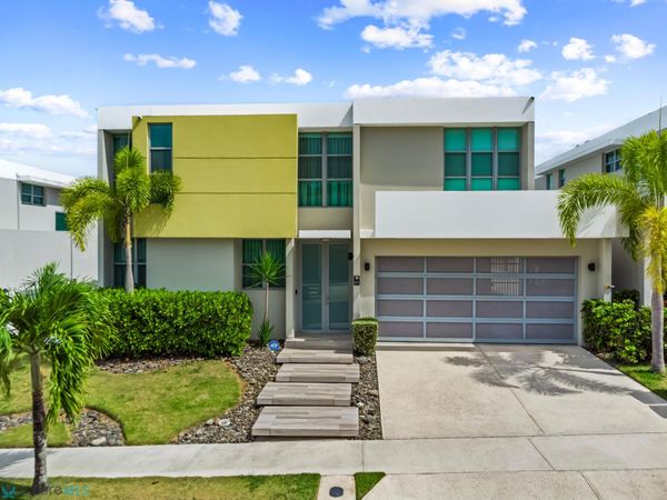Aurora MONTECIELO, Unit 64, Guaynabo, PR 00966