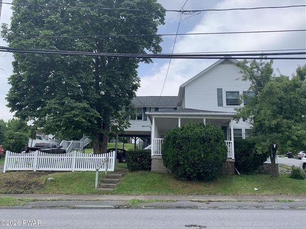 600 McAlpine Street , Avoca, PA 18641