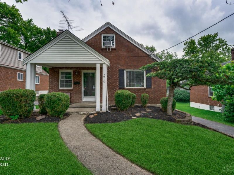 7214 Osceola, Madeira, OH 45243 Photo 1