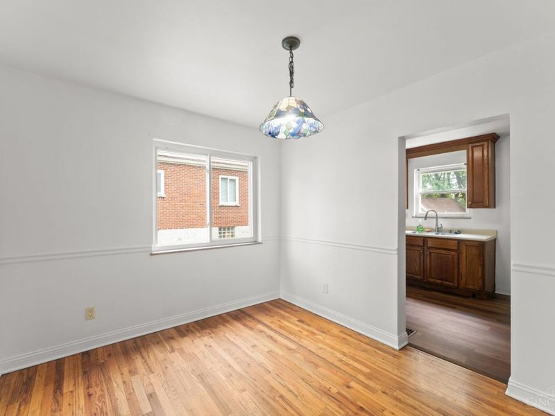 7214 Osceola, Madeira, OH 45243 Photo 5