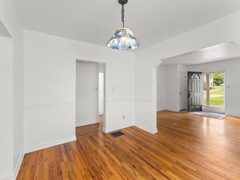 7214 Osceola, Madeira, OH 45243 Photo 6