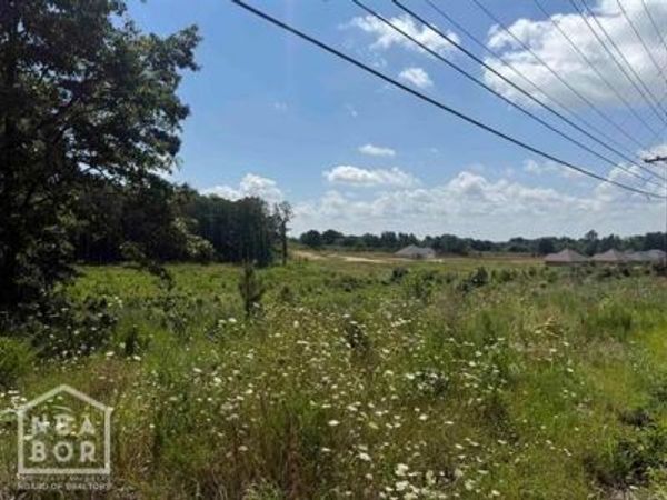 4 Mockingbird, Paragould, AR 72450