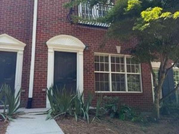 110 Wood Lake Drive, Unit 17, Athens, GA 30606