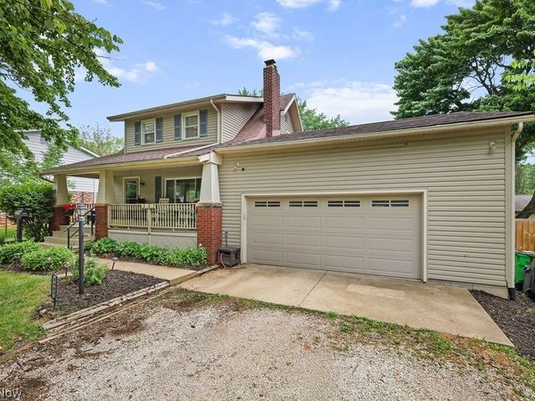 3909 Vira Road , Stow, OH 44224