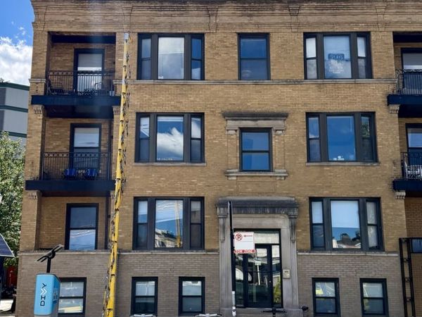 3700 N Sheffield Avenue , Unit 1, Chicago, IL 60613