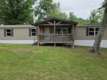 690 Huff School Road, McKee, KY 40447