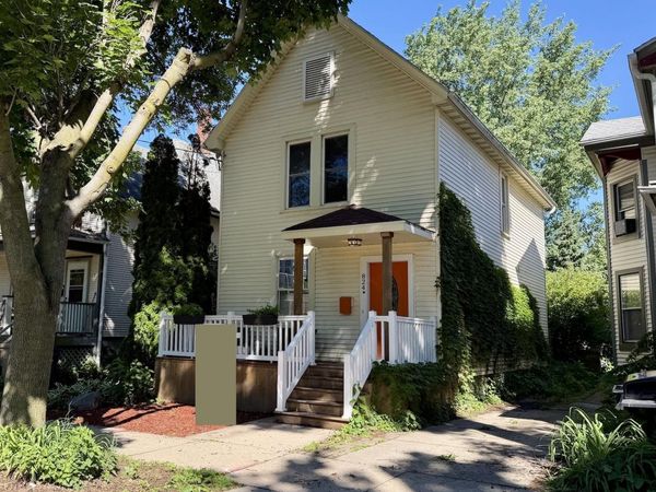 824 E Dayton Street, Madison, WI 53703