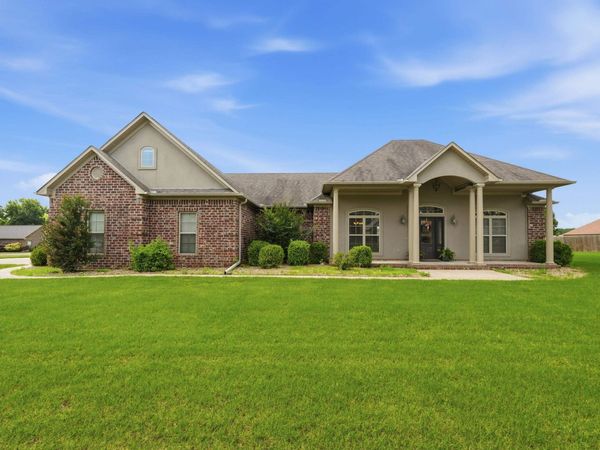 10 Colt Loop, Greenbrier, AR 72058