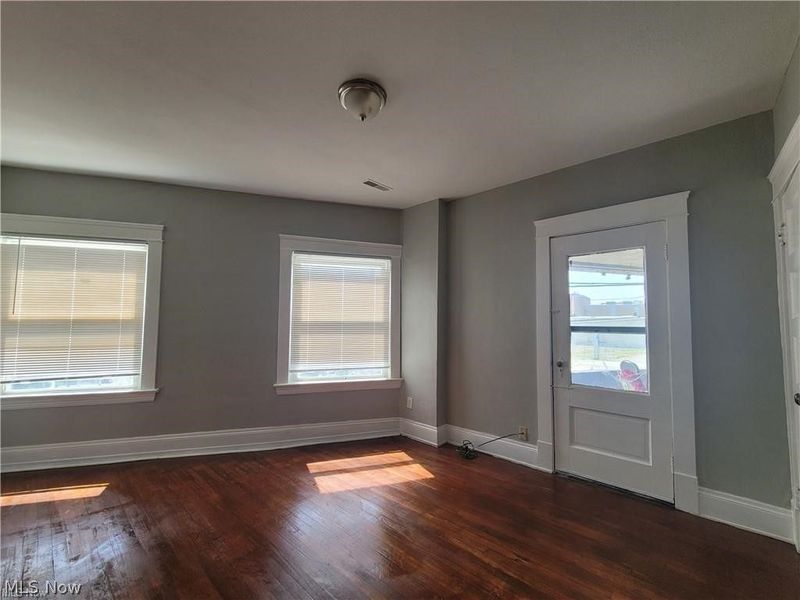 4316 Pearl Road, Cleveland, OH 44109 Photo 16