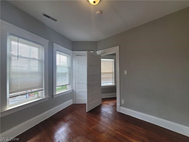 4316 Pearl Road, Cleveland, OH 44109 Photo 18