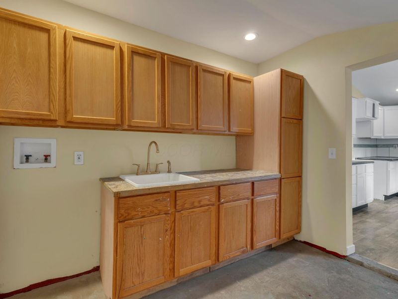 241 S High Street, Pataskala, OH 43062 Photo 21
