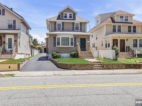 332 Riverside, LYNDHURST, NJ 07071