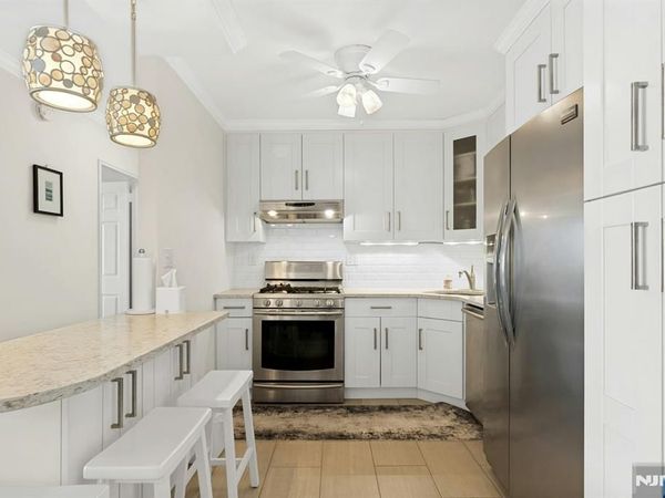 2000 Linwood Avenue 17X, Unit 17X, FORT LEE, NJ 07024