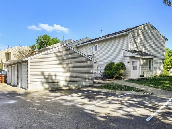 5918 Cahill Avenue, Inver Grove Heights, MN 55076