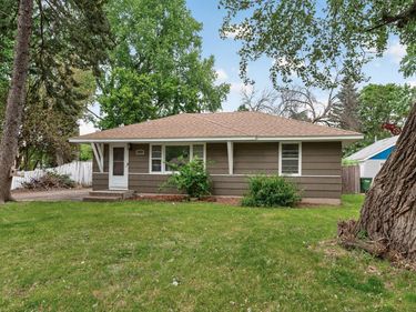 525 79th Avenue NE, Spring Lake Park, MN 55432