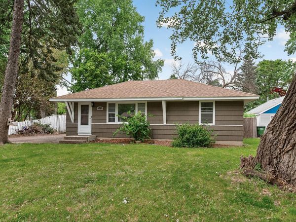 525 79th Avenue NE, Spring Lake Park, MN 55432