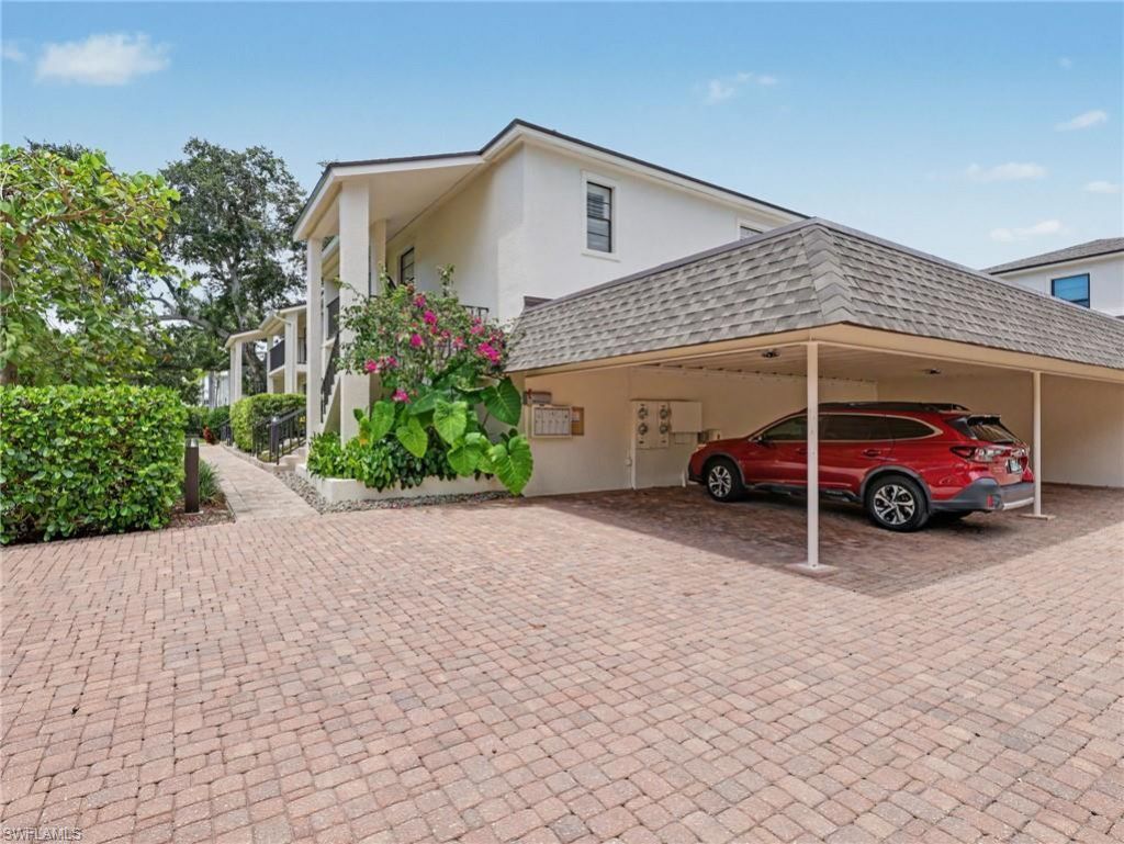 722 10th Ave S, Unit A201, Naples, FL 34102 Photo