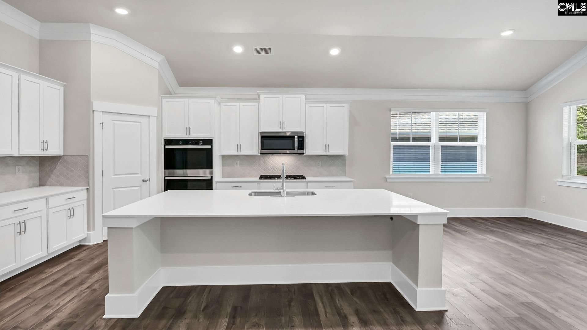 247 Livingston Woods Drive  Photo 10