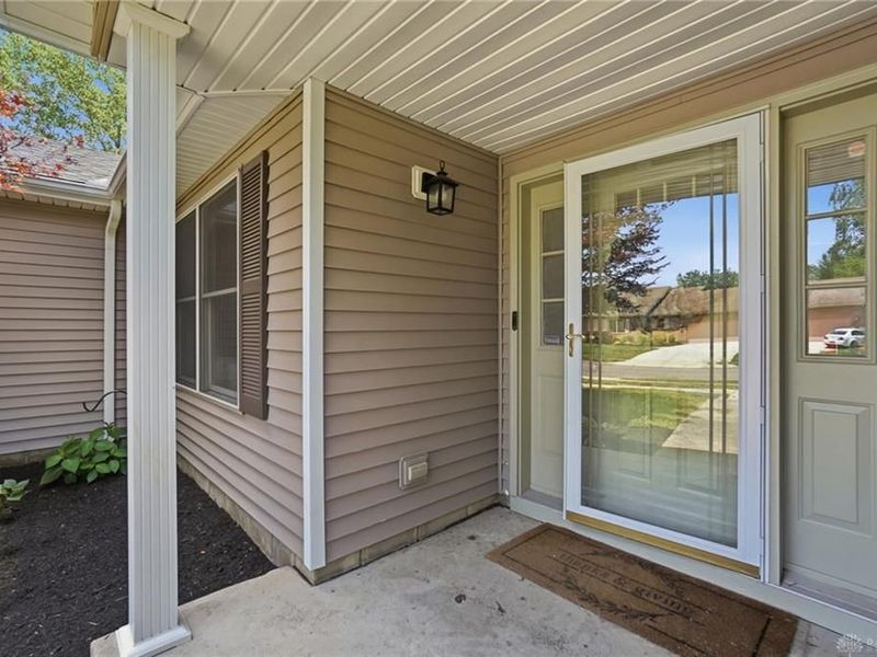 332 Skinner Drive, Trotwood, OH 45426 Photo 3