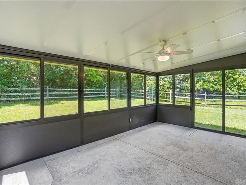 332 Skinner Drive, Trotwood, OH 45426 Photo 30