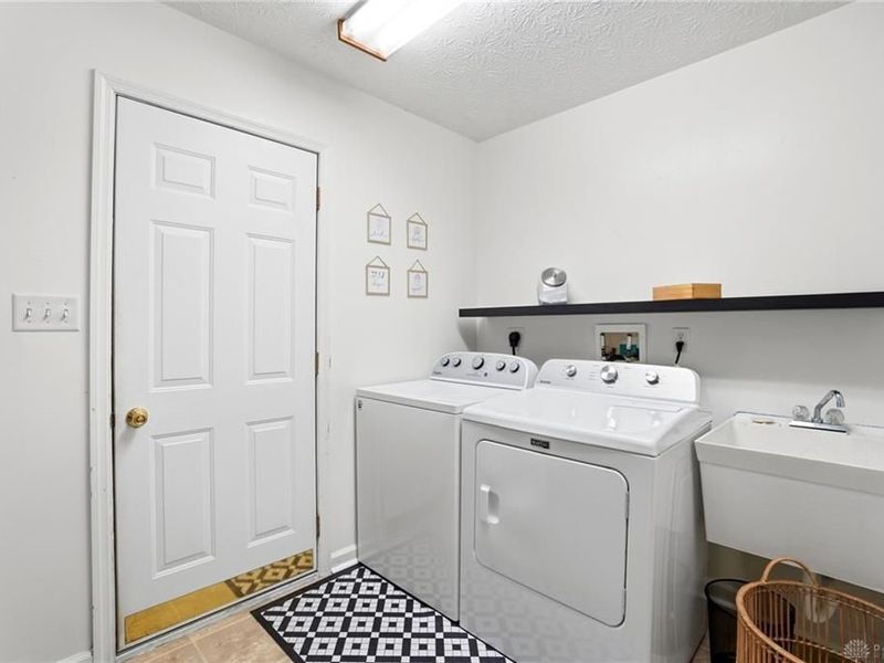 332 Skinner Drive, Trotwood, OH 45426 Photo 44