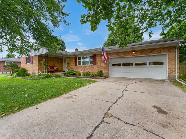 4841 W Ridgewood Road, Springfield, OH 45503