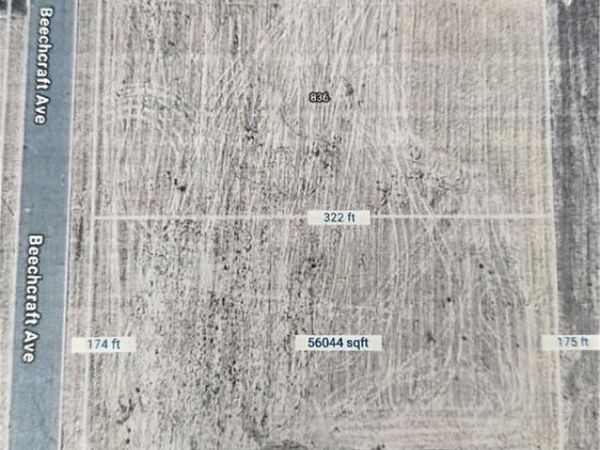 824 Beechcraft , Merced, CA 95341