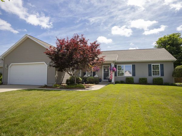 1109 Meadowsweet Lane, Vicksburg, MI 49097