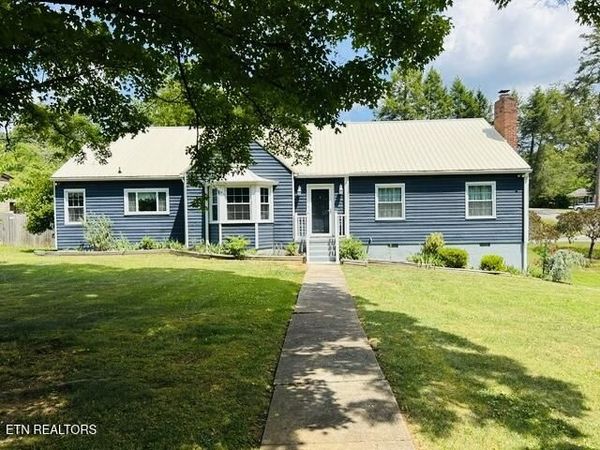109 Bona Rd, Knoxville, TN 37914