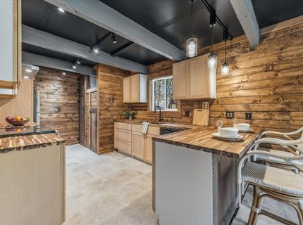 11831 Deerfield Drive, Truckee, CA 96161 Photo