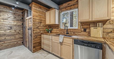 11831 Deerfield Drive, Truckee, CA 96161 Photo