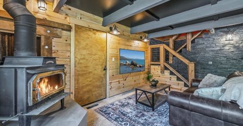 11831 Deerfield Drive, Truckee, CA 96161 Photo