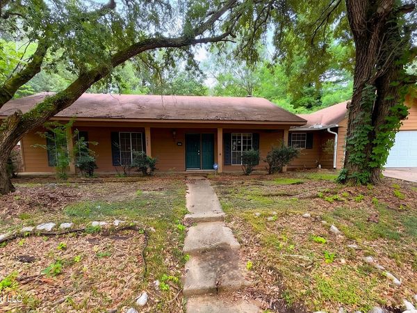 1608 Melrose Place, Clinton, MS 39056