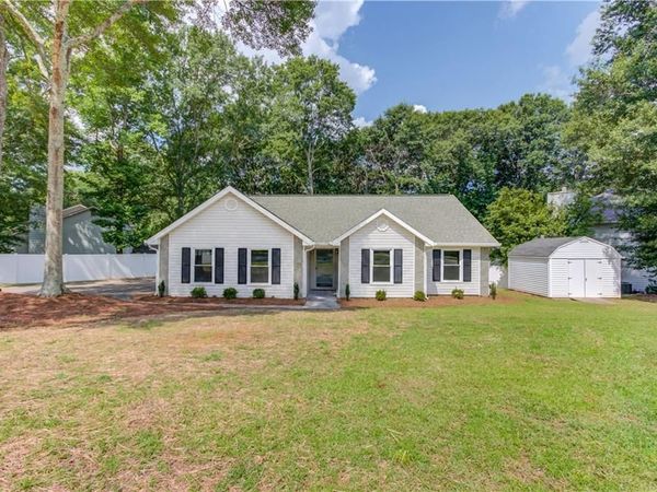 222 Ryan Road , Winder, GA 30680