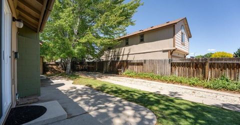 2030 Woodhaven Lane, Sparks, NV 89434 Photo