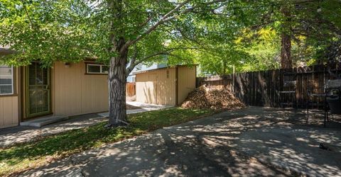 2030 Woodhaven Lane, Sparks, NV 89434 Photo