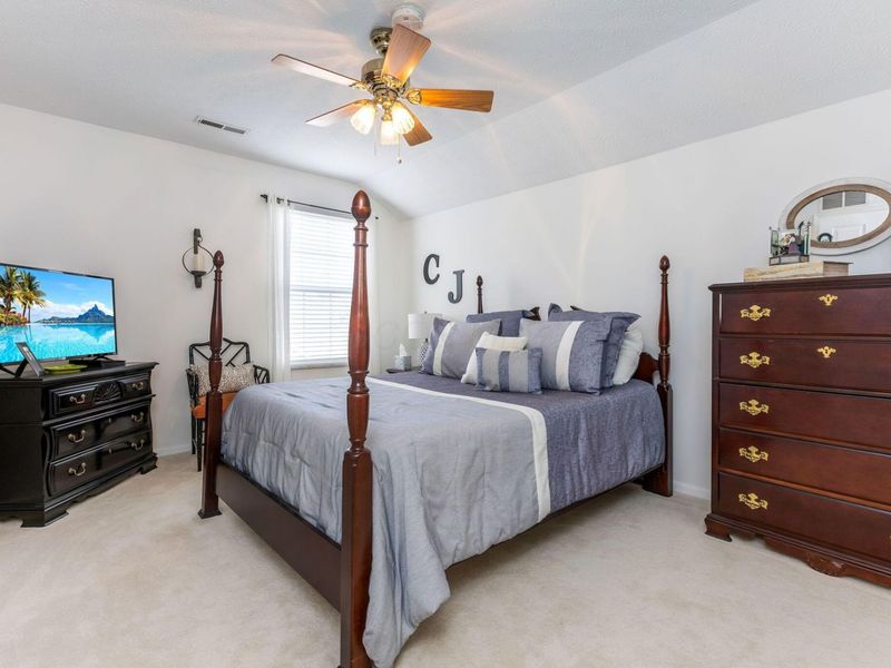 905 Shelbourne Place , Newark, OH 43055 Photo 21