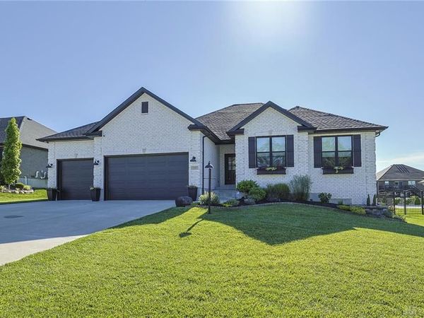 139 Wolf Creek Court, Carlisle, OH 45005