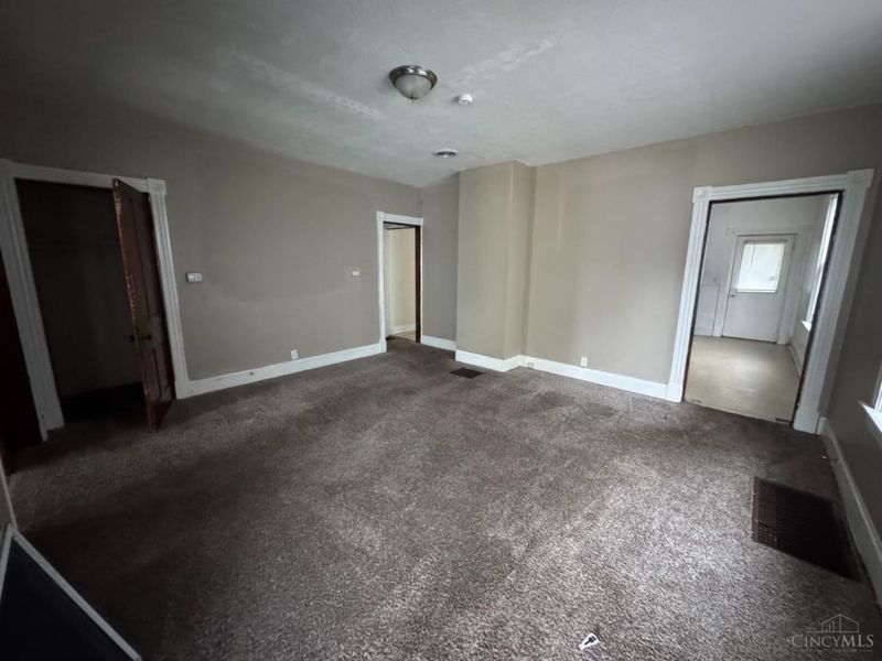 306 Washington Street, Hamilton, OH 45011 Photo 2