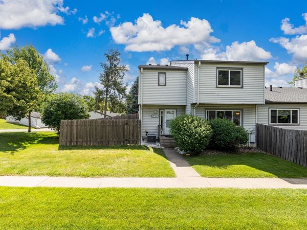 3422 Highlander Drive, Eagan, MN 55122