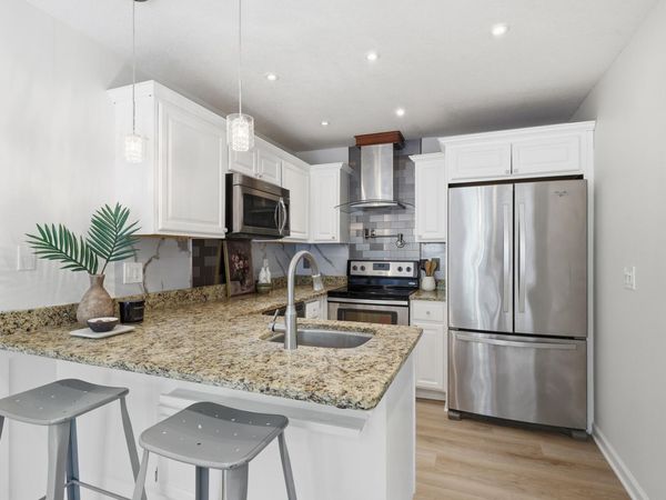 3422 Highlander Drive, Eagan, MN 55122