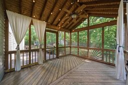 16 Wildhorse Court  photo 4