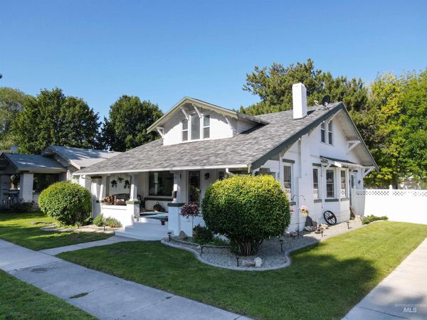 1800 Miller Ave, Burley, ID 83318